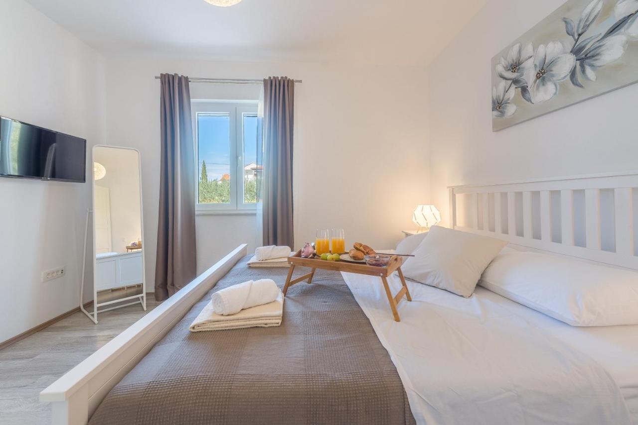 Experience Only The Best - House Kamber Biograd Na Moru Eksteriør billede